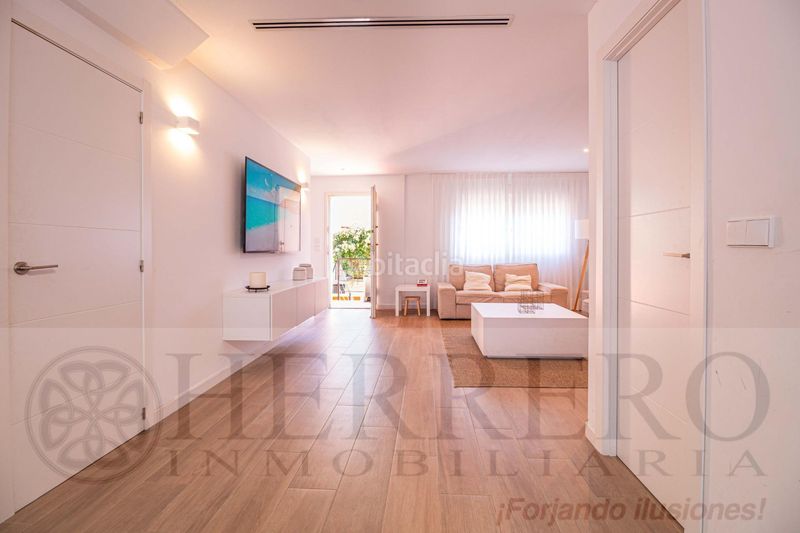 Foto d0b77084-6727-49af-9832-e26b0394102e. Casa adossada amb calefacció aparcament piscina a Almoines