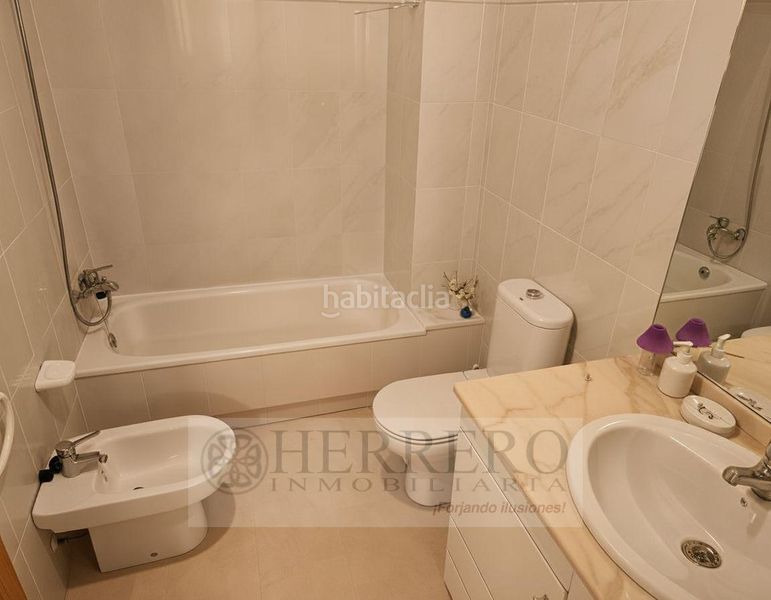 Foto 7ea26fbf-d3d2-45c3-a8d4-dfcd0dd81a10. Etagenwohnung in grau del 13 in Corea Gandia