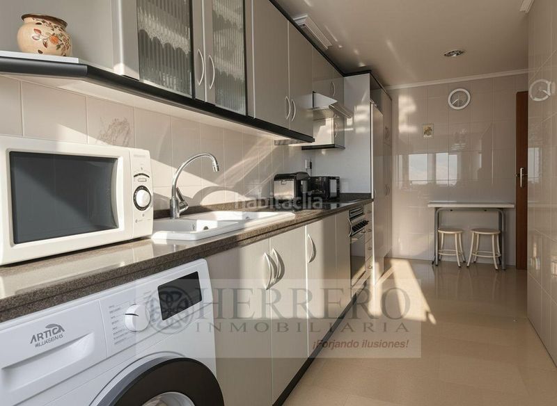 Foto 99c2d8af-8670-4aec-8a8a-d851b088e60c. Etagenwohnung in grau del 13 in Corea Gandia