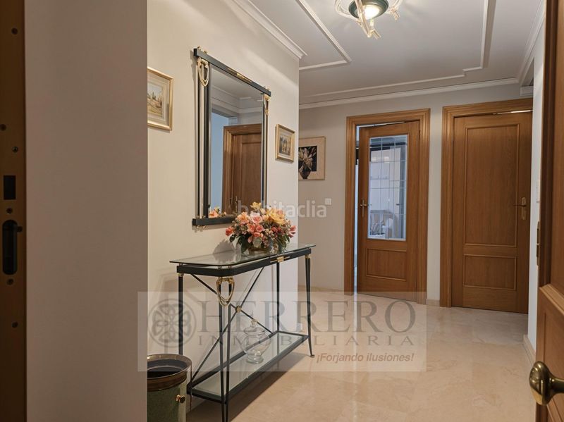 Foto b6f10f22-753d-4f9a-ace2-495671846e27. Etagenwohnung in grau del 13 in Corea Gandia
