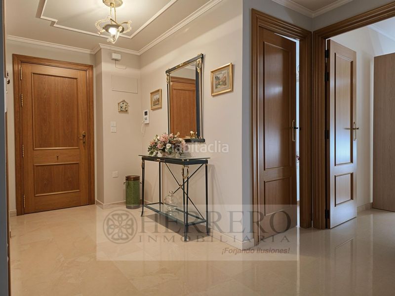 Foto b7eedaab-f9f9-422b-9f5e-1eaf6ac4fcd6. Etagenwohnung in grau del 13 in Corea Gandia