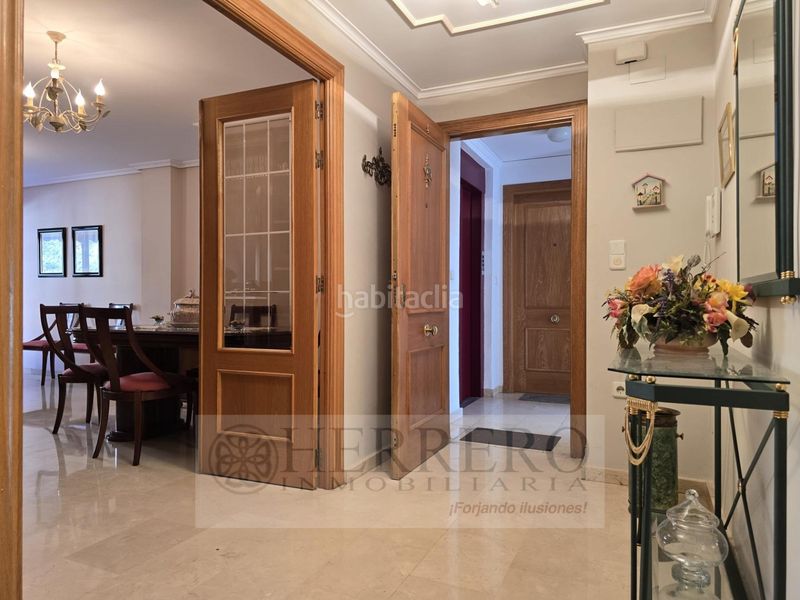 Foto b94d05df-aaa0-4f95-9df4-6bcf19ed9da5. Etagenwohnung in grau del 13 in Corea Gandia