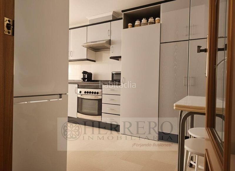 Foto ca55bbc3-4d10-4762-88ae-a3a052962c82. Etagenwohnung in grau del 13 in Corea Gandia