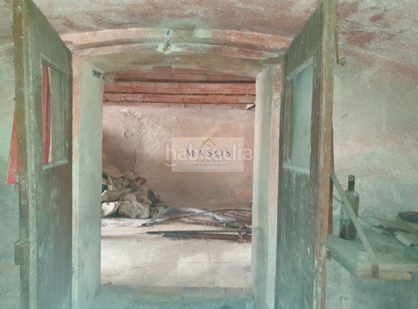 Foto 49276ad5-e800-4e64-8ef3-2dffe5a40ca2. Terreny residencial a Portbou