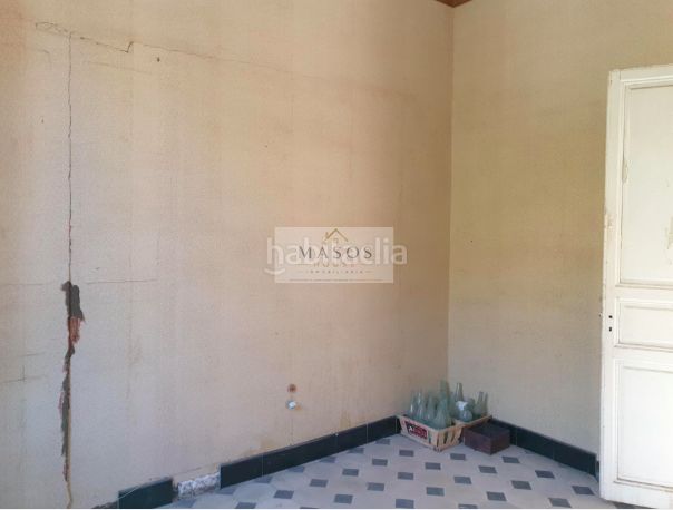 Foto c59290cd-edc4-47f9-a6e0-2d1fd367ec52. Terreny residencial a Portbou
