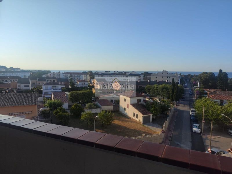Foto 71e2a2bc-458c-4641-b96a-5a78fb1385de. Apartament a Coma-ruga platja Coma-ruga