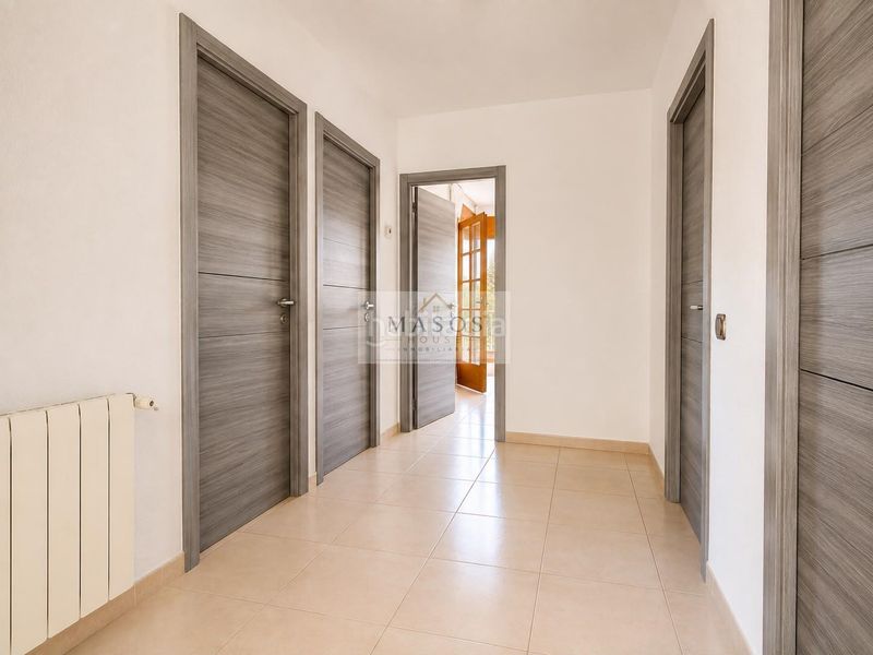 Foto 405a0972-b253-471a-b67e-afefe368eff0. Maison avec chauffage dans Cunit residencial Cunit