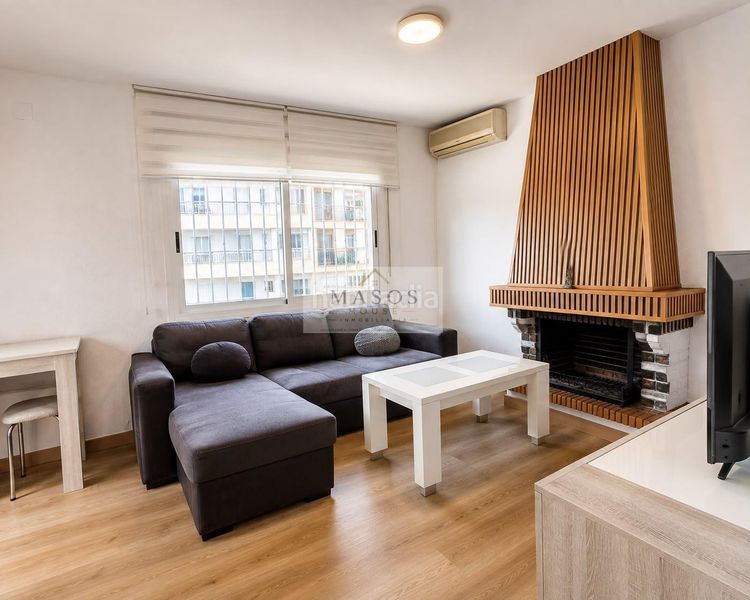Foto ef288ca3-31c7-40da-a6cb-45f4d8fcf5b4. Casa amb aparcament a Creixell