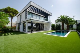 Maison  Carrer pedraforca 6. Magnífica villa moderna en treumal ( platja d’aro)