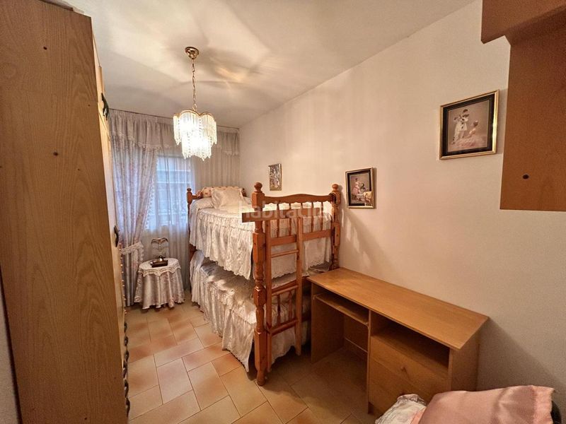 Foto f5956d05-9f15-4cbb-8790-58d57b2a25b6. Pis a Peramàs Mataró