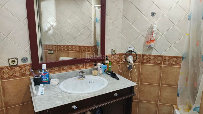 Piso 6ª planta con ascensor ,4 ha. 2 baños en La Raïosa Valencia - Imagen 11
