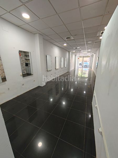 Foto 47fc6e2b-d3ca-45db-9e26-2e8d8af544ab. Alquiler local comercial en avinguda de la albufera 30 bajo comercial de 170 metros en avenida principal en Alfafar