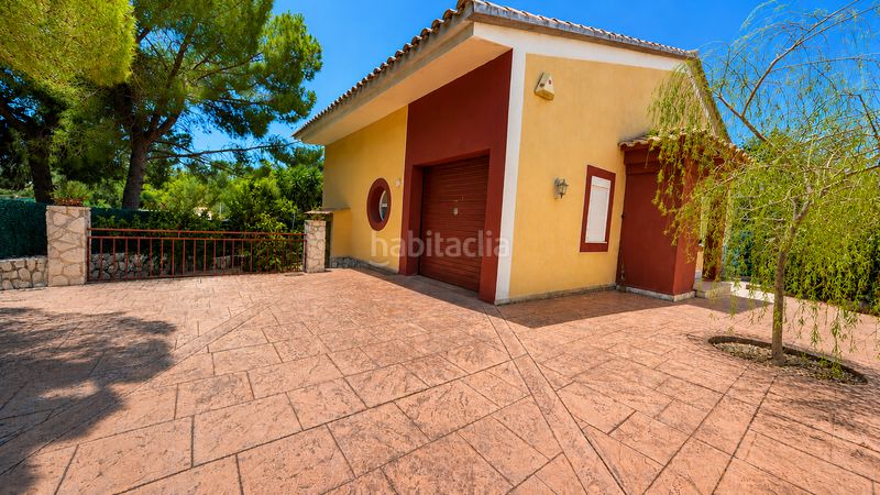 Foto ed53ca0b-d2e7-4e1e-8c54-b569df64d52d. Location chalet avec chauffage parking piscine dans Vendrell (El)
