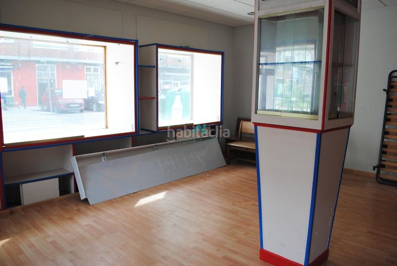 Foto a924a40a-1c70-4874-84b9-a2c8660c666c. Local comercial a Santoña