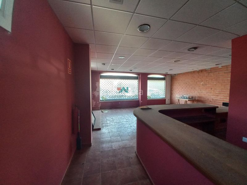 Foto 2ac86e3f-e546-4a86-bccf-837b9d20a3ee. Lloguer local comercial a Limpias