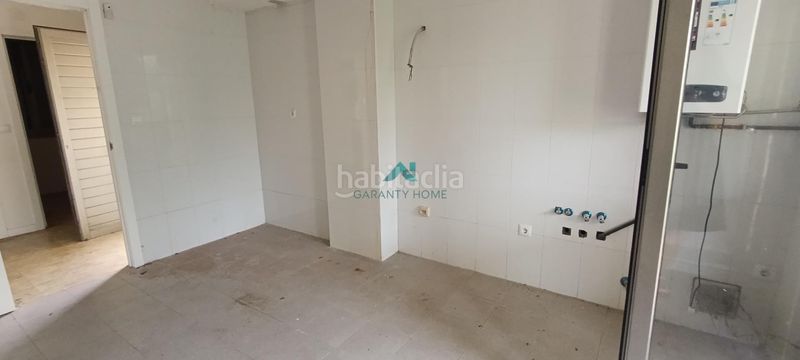 Foto 40048d6b-e4b7-4fc5-a90f-0f53ecd0cb7d. Xalet amb aparcament a Hazas de Cesto