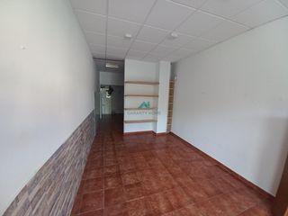 Miete Geschäftsraum in Limpias. Se alquila local comercial en limpias