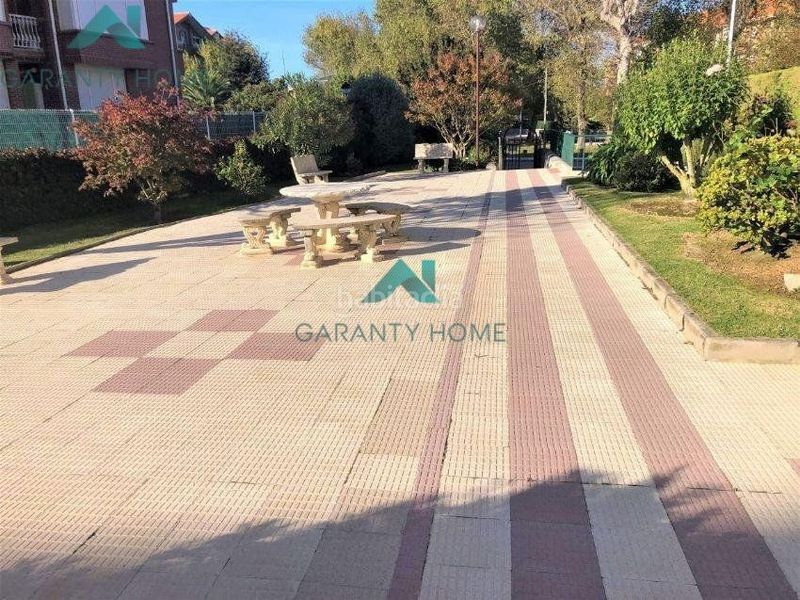 Foto 689027b3-e390-4ffa-8d0f-3a42d18ad771. Affitto appartamento con parcheggio piscina in Ris Noja