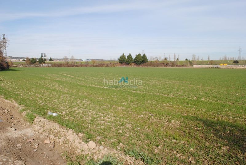 Foto d757f9e6-f58b-480d-809f-bdcf9685a589. Wohngrundstück in Abetxuko Vitoria - Gasteiz