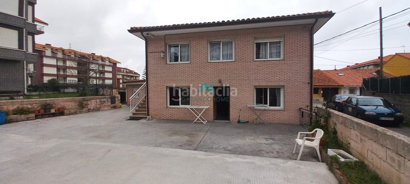 Foto 02bfc921-1d1d-49e7-b7c1-b4540893c6eb. Casa amb calefacció aparcament a Helgueras Noja