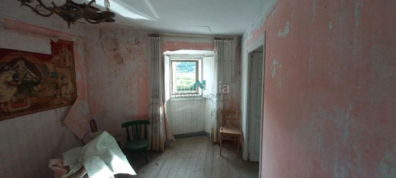Foto 667fdf26-9684-4fd1-930c-9af8adf34ce6. Masia a Limpias