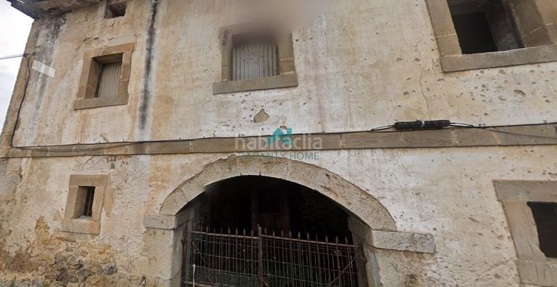 Foto e4fbdb73-7800-44a1-b6d8-3062bf68145c. Masia a Bárcena de Cicero