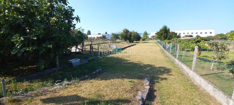Foto fe4f964b-e8e0-42f4-a3df-6d452499a73f. Finca rústica a Centro Laredo