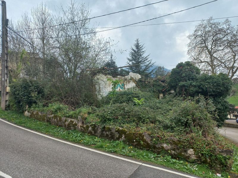 Foto efd7db38-d466-4d4c-a136-3cb7014f160d. Terreny residencial a Limpias