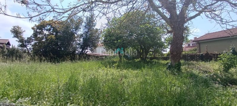 Foto c601a540-8c16-4663-8acc-000e10bfce1e. Terreny residencial a Argoños