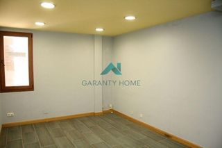 Local Comercial a Numancia - San Fernando
