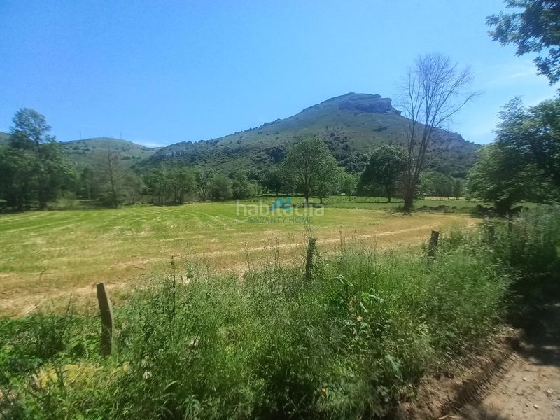 Foto a2751a85-3f12-4d68-a580-3fd6886c573a. Finca rústica a Ruesga