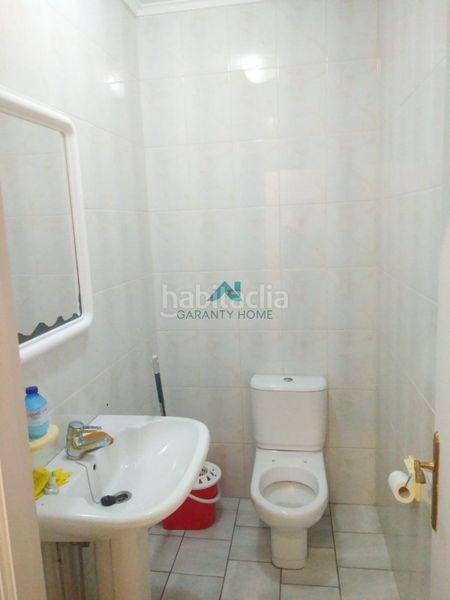 Foto 8c6ad2e3-5c04-4d0b-a5ec-dc01a2fe2364. Lloguer local comercial a Colindres