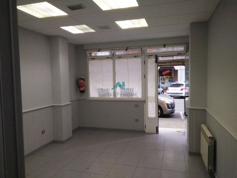 Foto aa86b6d9-15ac-41de-a008-5d7df8d60749. Lloguer local comercial a Colindres