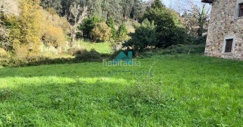 Foto 298d9894-008f-45d3-95f2-d8718c8ded96. Masia a Limpias