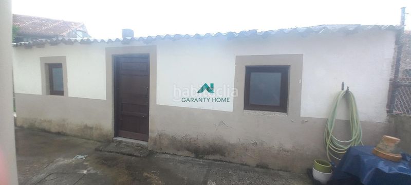 Foto a041d922-1cd4-485e-b575-27bbb90bf00c. Casa amb aparcament a Ribamontán al Monte