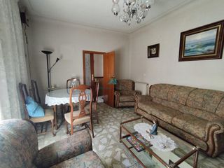 Doppelhaus  Calle norte. Se vende casa de pueblo en fuentepelayo segovia