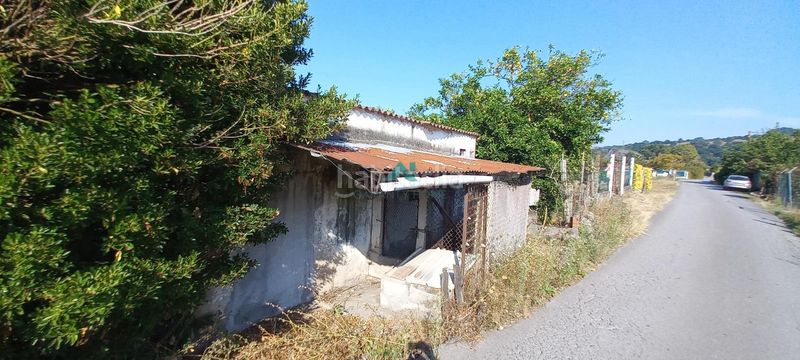 Foto 0c7256f5-f3e1-4023-aaa3-71275d72312c. Finca rústica a Centro Laredo