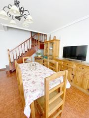 Casa aparellada  Urbanizacion las llanas. Se vende chalet en beranga