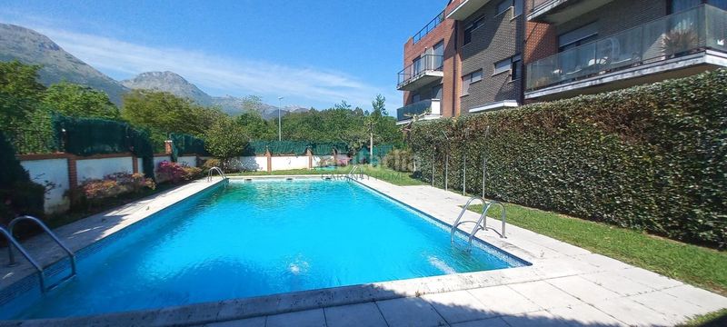 Foto 418b3f06-a5cc-4874-8bd9-3d21fccbf6ab. Àtic amb calefacció aparcament piscina a Ramales de la Victoria