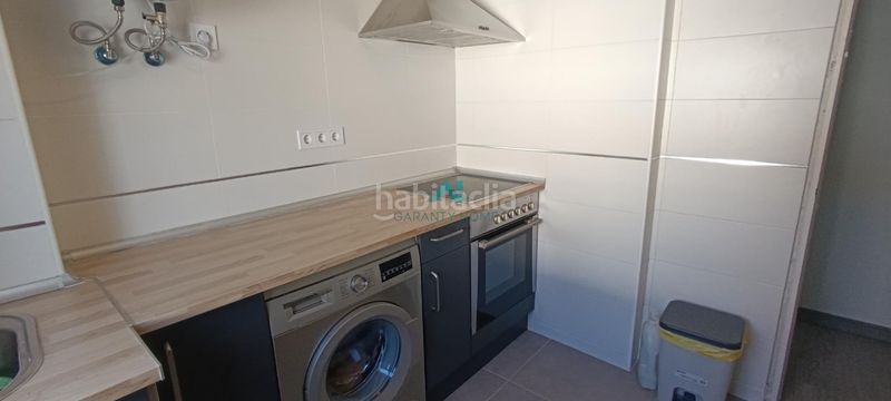 Foto af0ef6b4-ff41-4bb6-8ac9-ca57d3832934. Pis a Santoña