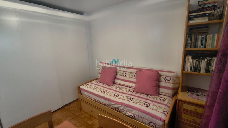 Foto f60d7854-0c43-4c86-8d37-98ed610405bb. Rent flat with heating parking in Zona Playa Laredo
