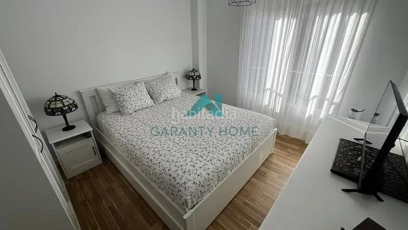 Foto 3043a1ab-246e-4e4f-8226-c2f2f6a4e69c. Casa adossada amb calefacció aparcament a Ampuero