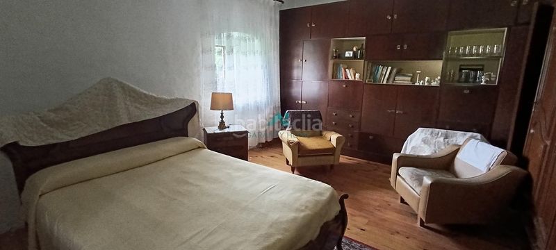 Foto 0ab57fb8-e578-4e86-8c08-ad846e6c7052. Masia a Ruesga