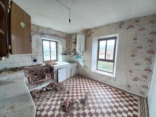 Flat in Hazas de Cesto. Se vende piso en beranga