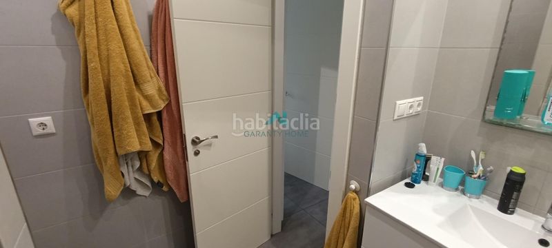 Foto 03c3d32e-7a8a-4b32-bd3b-ce0ee165130b. Àtic amb calefacció aparcament a Centro Laredo