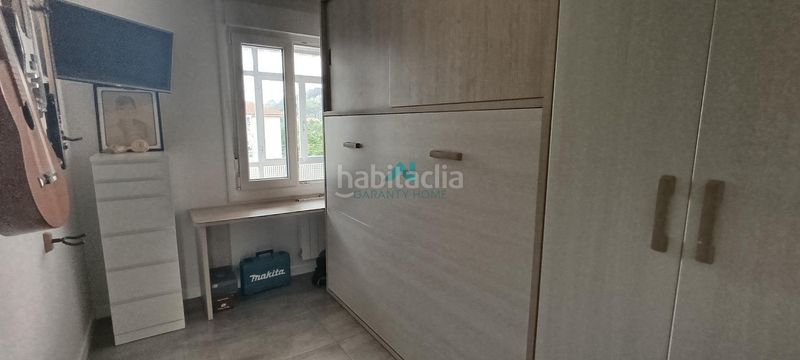 Foto c1eee6ba-9b47-44b3-b261-9f6e0f8c16c0. Àtic amb calefacció aparcament a Centro Laredo