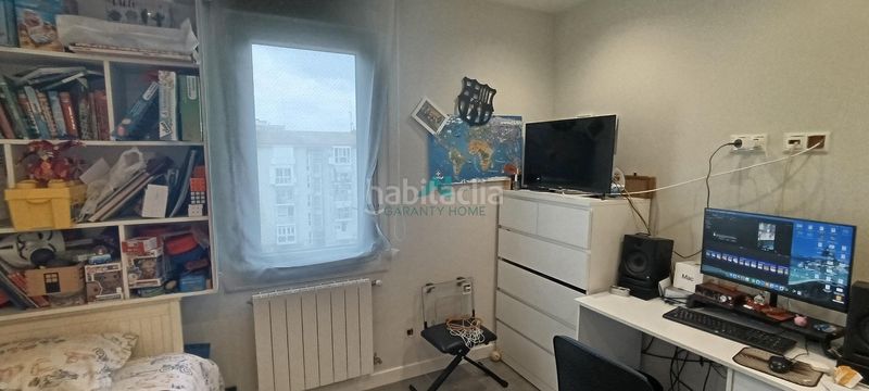 Foto da63a00b-05a0-4f3e-9d60-d42ee8a533f6. Àtic amb calefacció aparcament a Centro Laredo