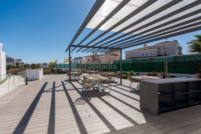 Foto b669bd40-f17f-4f52-adbf-c3c893900991. Apartament amb aparcament piscina a Huerta Nueva Estepona