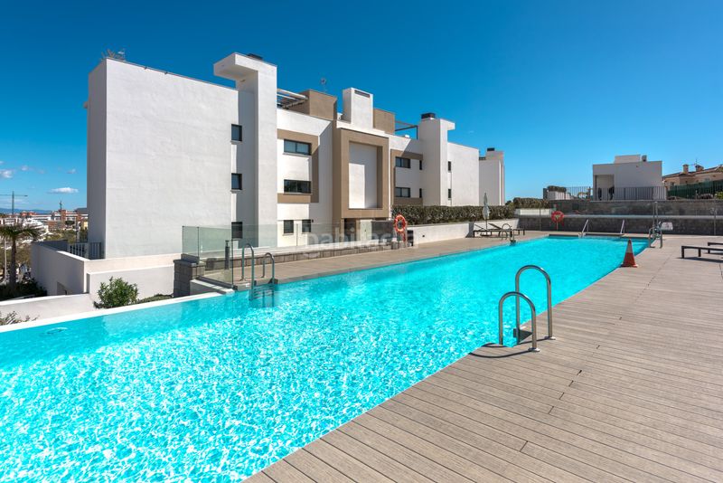 Foto bd4060d8-9e37-46e1-bc20-6637148deaf5. Apartament amb aparcament piscina a Huerta Nueva Estepona