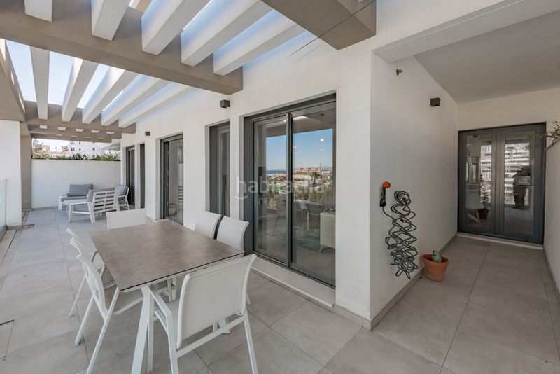 Foto c8018e54-c1be-4213-8ef0-356e49a17cfa. Apartament amb aparcament piscina a Huerta Nueva Estepona